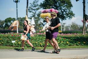 BIB: 
                            <button type="button" onclick="openModal(27614516)" class="btn btn-primary btn-sm float-right btn-popup" data-toggle="modal" data-target=".modal-high-quality">
                        <i class="fas fa-shopping-cart"></i> Add to Cart
                    </button>
                                            <button type="button" onclick="isThisMe(27614516, true)" class="btn btn-success btn-sm float-right btn-popup btn-isme hidden" data-toggle="tooltip" data-placement="bottom" title="นี่คือรูปของคุณใช่ไหม คลิกที่นี่เพื่อเอาเข้าอัลบั้ม">
                        <i class="fas fa-plus"></i> Add to album
                    </button>
                    <button type="button" onclick="isThisMe(27614516, false)" class="btn btn-warning btn-sm float-right btn-popup btn-isnotme hidden">
                        <i class="fas fa-ban"></i> Remove from album
                    </button>